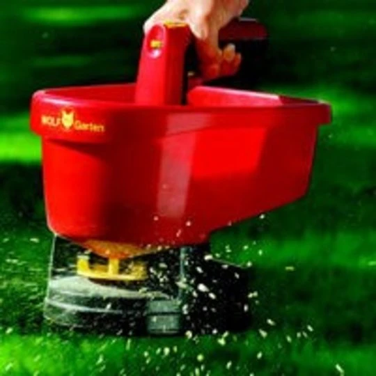 Wolf-Garten Wolf Garten Universele Handstrooier WE-B Voor Zaden, Meststof En Zout 2 Wolf-Garten Wolf Garten Universele Handstrooier WE-B Voor Zaden, Meststof En Zout - Afbeelding 2